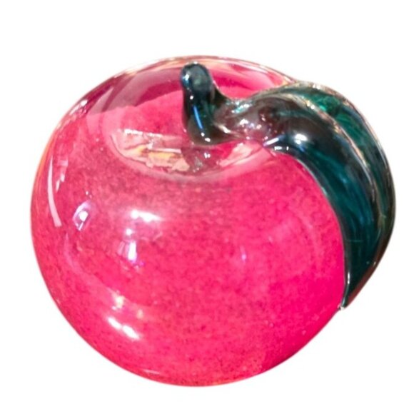 Paperweight Apple Handcrafted Toro Glass 3 Inches Glass Decor Red & Green - Picture 3 of 7